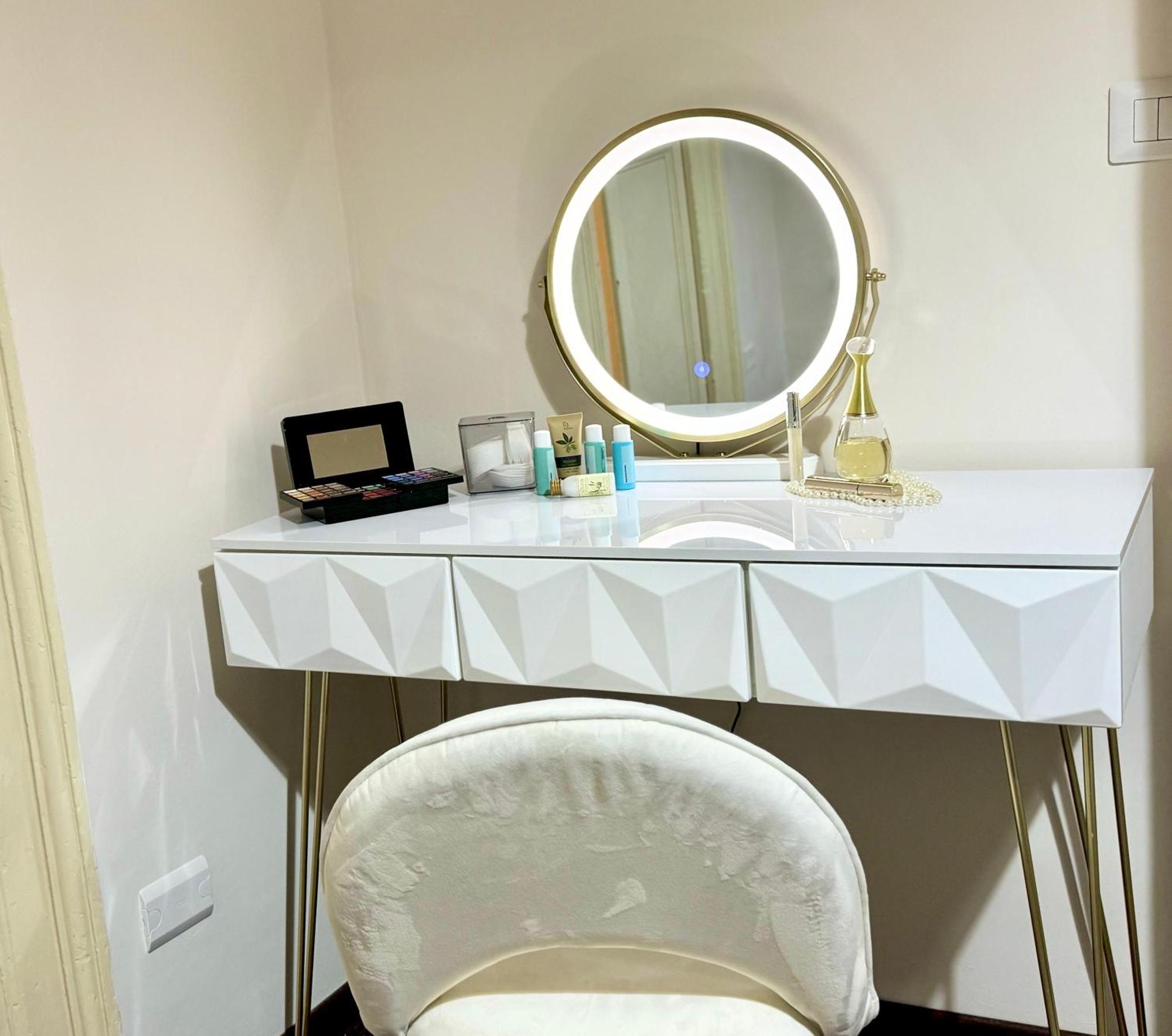 Trewhella Home, Centro Storico, Duomo Apartamento